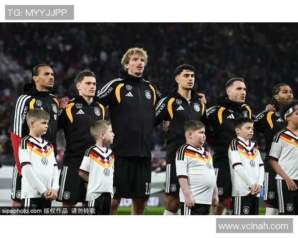 天下足球球星武器库位置揭秘 世界级球员隐藏的个人装备与秘密